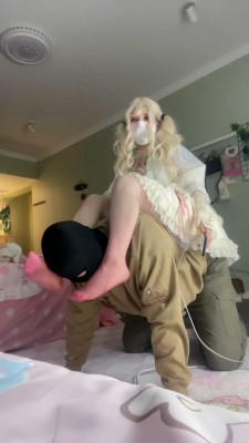 套路直播视频【绿子】洛丽塔S粉丝袜诱惑/骑马舔jio bf25998_绳艺资料库