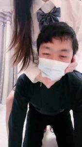 【罗宾】JK萝莉圣水+夹狗头+全体重踩手 bf22254_绳艺资料库视频资源下载
