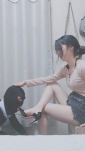 【灵竹】御姐露脸高跟插嘴恋足 bf8174_绳艺套路直播视频资源网