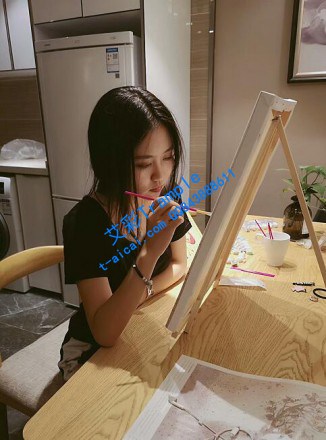 【画师女主】精致裸足踩踏全身！_绳艺资料库