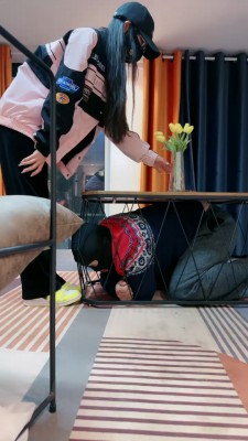 套路直播视频【猫神大人】转胯/耐克运动鞋踩踏/强制踩狗爪 bf26209_绳艺资料库