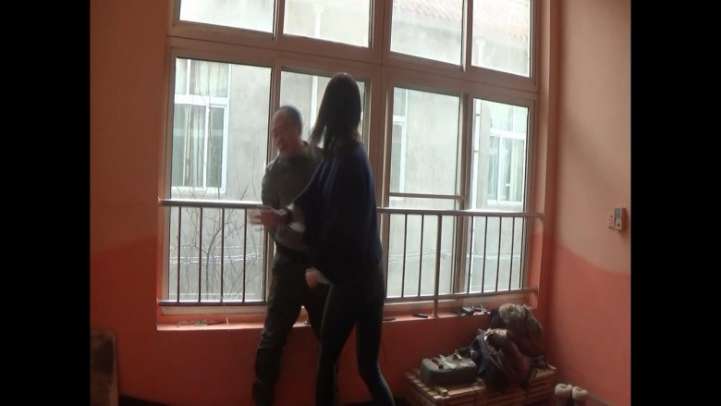 组织女打手吊打逃跑者_绳艺资料库