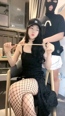 【暴躁小溪】御姐网袜诱惑小奶狗【完整版】 bf28418_绳艺套路直播视频资源网