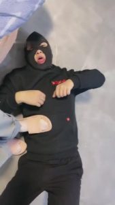 【黛黛】狗喝足牛奶洗脚水 bf8579_绳艺资料库