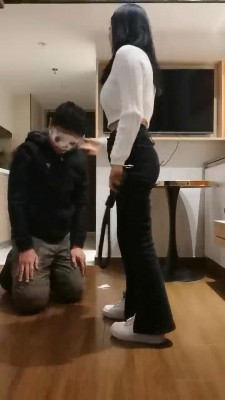 套路直播视频【海绵大大】惩罚废物狗 bf24077_绳艺资料库