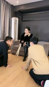 【鑫儿教头】兄弟俩非要跪下做狗 bf20018_绳艺套路直播视频资源网