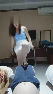 【莉娜】重度踢裆sp耳光圣水窒息 bf3748_绳艺资料库视频资源下载