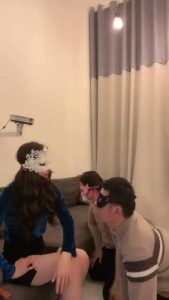 【妆主大大】夫妻卑微做狗场 bf20317_绳艺资料库视频资源下载