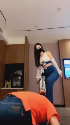 【仙女殿下】网红模特重度踢裆 bf2255_绳艺套路直播视频资源网