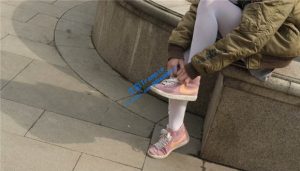 青春少女白丝运动鞋_绳艺资料库视频资源下载