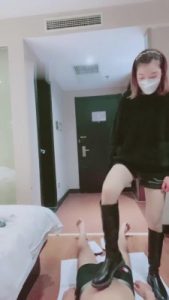 【糖糖】00后学生贱狗跑来跪舔 bf6796_绳艺资料库视频资源下载