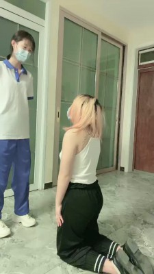 套路直播视频【安琪】校服-学生妹玩弄女舍友【双视角版】 bf24798_绳艺资料库