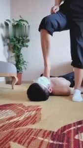 【杳杳小主】脏球鞋玩弄披着人皮的贱狗 G-210727-16_绳艺资料库视频资源下载