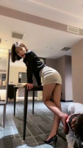 套路直播视频【简一】超诱惑-丝袜美腿高跟/狂舔/插嘴 bf25680_绳艺资料库