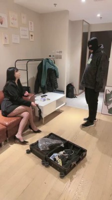 【惠子S】惩罚尾随我的贱货 bf19939_绳艺套路直播视频资源网