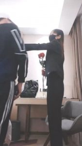【美娜格格】职场女神调-反绑高跟黑丝踩狗 bf28119_绳艺资料库视频资源下载