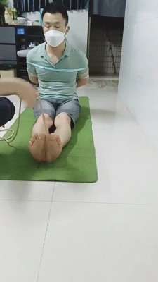 套路直播视频【美娜格格】捆绑强制毒打/踩踏/腿绞窒息 bf24883_绳艺资料库视频资源下载