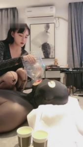 【千条姐】大量呕吐物圣水调哭 bf3699_绳艺套路直播视频资源网