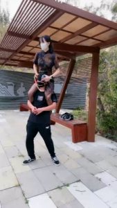 套路直播视频【暴力美学】户外-骑马骑脖子鞭打专场 bf25652_绳艺资料库