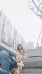 【全能来福M】给路人美女跪拜会是什么反应【续集】 bf28012_绳艺资料库