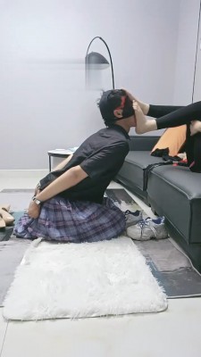 【黑猫】大学生S羞辱变装狗 bf18592_绳艺资料库视频资源下载