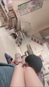 【强抚】男友闻原味臭袜臭脚 bf16585_绳艺资料库视频资源下载