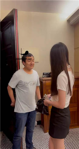 套路直播视频【悠悠大S】调教sb快递员  JS23030114_绳艺资料库