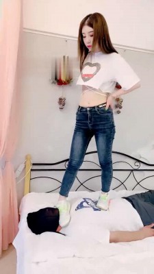 【领主老大】新来的美女素人场 bf16459_绳艺套路直播视频资源网