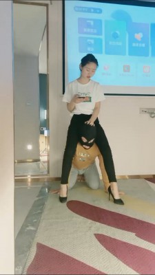 套路直播视频【小小小魔女】骑马-提档虐打 bf24559_绳艺资料库