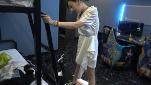 【彼岸花】导员踢踹教育网瘾少年 YC-211221-8_绳艺资料库视频资源下载