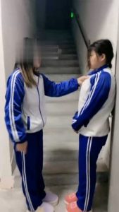 【ccyouer】女奴-坏学生妹玩sm游戏 bf21921_绳艺资料库视频资源下载