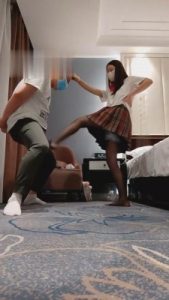 【小公主】JK小姐姐运动鞋黑丝羞辱哥哥 bf811_绳艺资料库视频资源下载