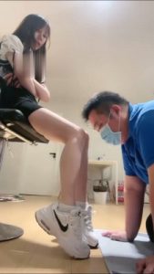 【樱桃大大】萝莉学生主原味鞋袜羞辱老师 bf16396_绳艺套路直播视频资源网