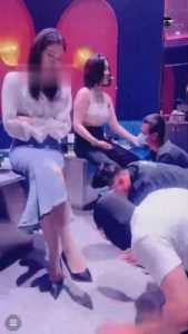 【七月大大】KTV双S公开处刑多奴 bf16042_绳艺资料库视频资源下载