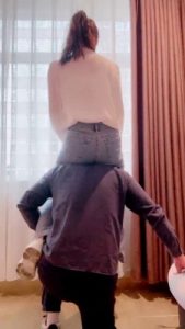 套路直播视频【骑士语阳】小白鞋女神骑马专场 bf25635_绳艺资料库