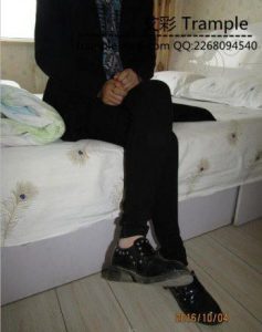 银行职员裆下美脚颜面脚责控_绳艺资料库