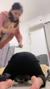 套路直播视频【素人星探】工厂小妹皮鞋白袜-sp/捂脸闻脚 bf26154_绳艺资料库