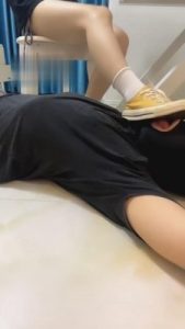 【云云酱】帆布鞋白袜踢踩打 bf1796_绳艺套路直播视频资源网