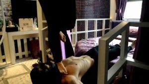 『奴隶岛』—婷婷人桥踩踏_绳艺资料库