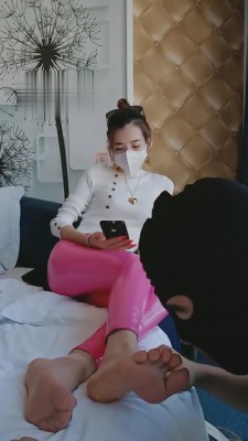 【多多】剧情-上级领导沦为狗【续集】 bf5105_绳艺套路视频资源网