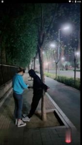 【涵姐】户外吊绑树上虐打狗 bf27151_绳艺套路直播视频资源网