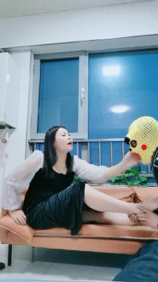 套路直播视频【青青】素人御姐训狗舔脚/口水/当坐垫 bf25178_绳艺资料库