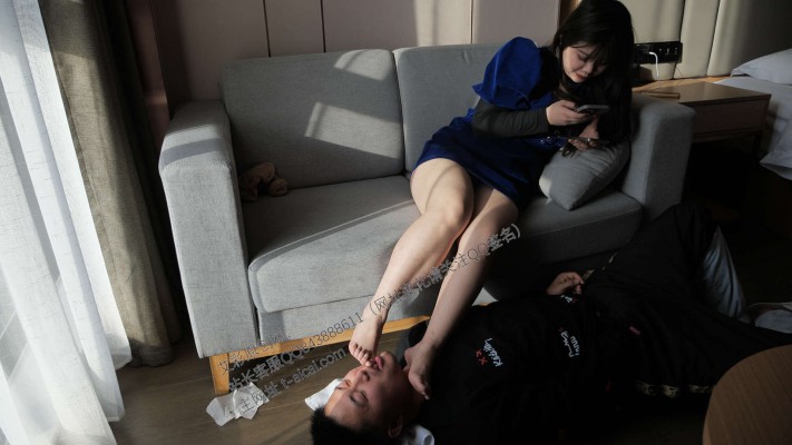 【第5风格】午后沙发舔胖妹的嫩脚 YC-230516-5_绳艺资料库视频资源下载