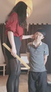 【飞扬女王】妈妈戒尺训导狗儿子 bf8820_绳艺资料库视频资源下载