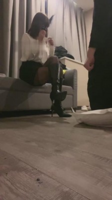 【mico兔】女上司教育新进来的小白 bf6531_绳艺套路直播视频资源网