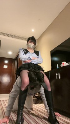 套路直播视频【木秋夜深了】学生主羞辱变态老师-虐乳/闻舔裸足插嘴 bf25619_绳艺资料库