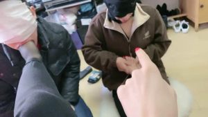 【歌迪丝】情侣奴伺候按摩脚深喉 bf20774_绳艺资料库视频资源下载