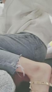 【小拽主人】发现表弟偷闻我的鞋子 bf4949_绳艺资料库视频资源下载