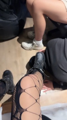 套路直播视频【可爱S】双S-靴子+运动鞋/棉袜脚捂狗脸 bf26415_绳艺资料库