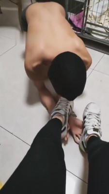 【超高能S】圈养奴一天的生活 bf7603_绳艺资料库视频资源下载